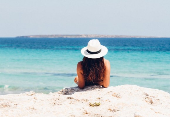 Protección capilar: cómo cuidar el cabello en verano